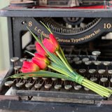 Teeny Tiny Tulips | 7" | Red