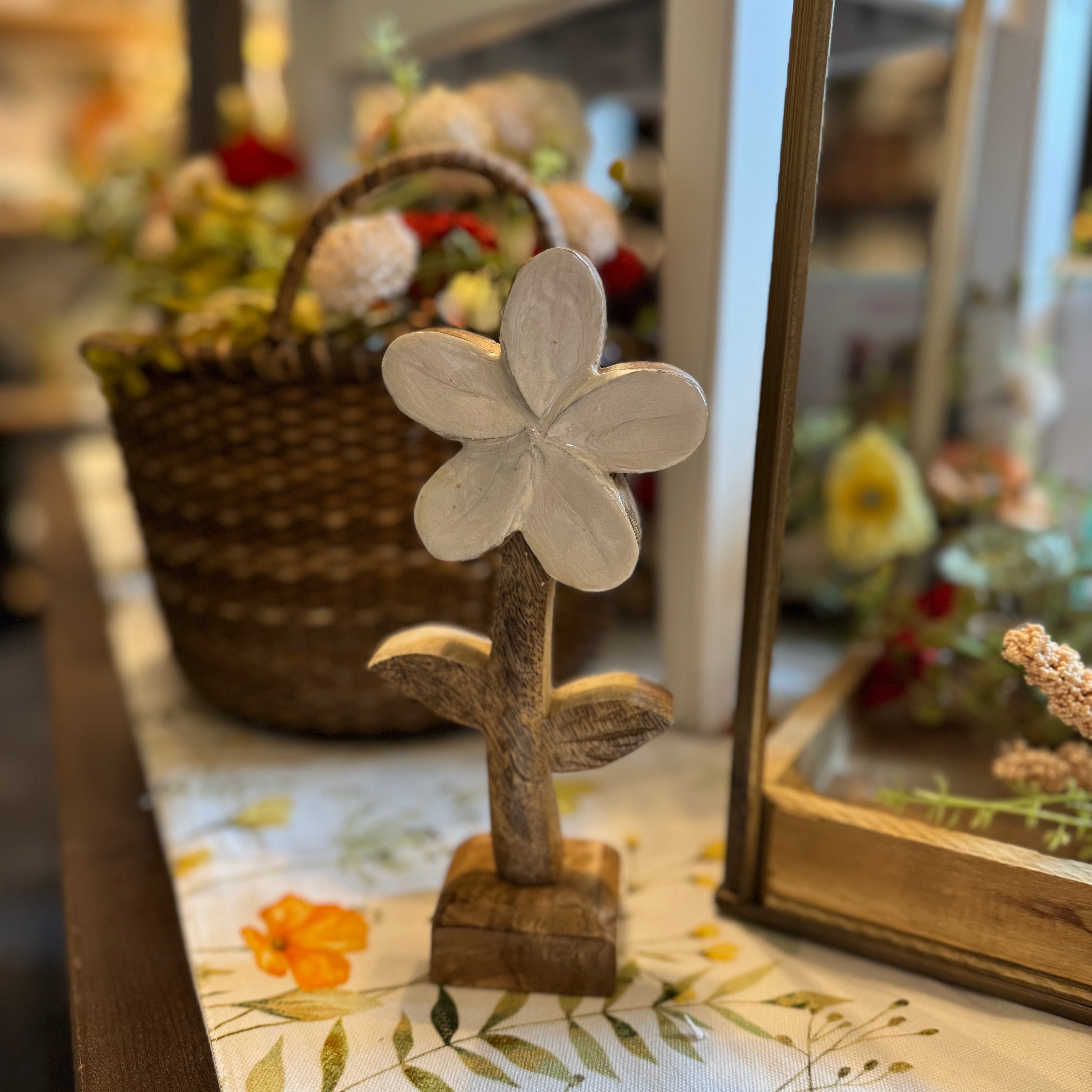 Wooden Standing Flowers | 2 styles