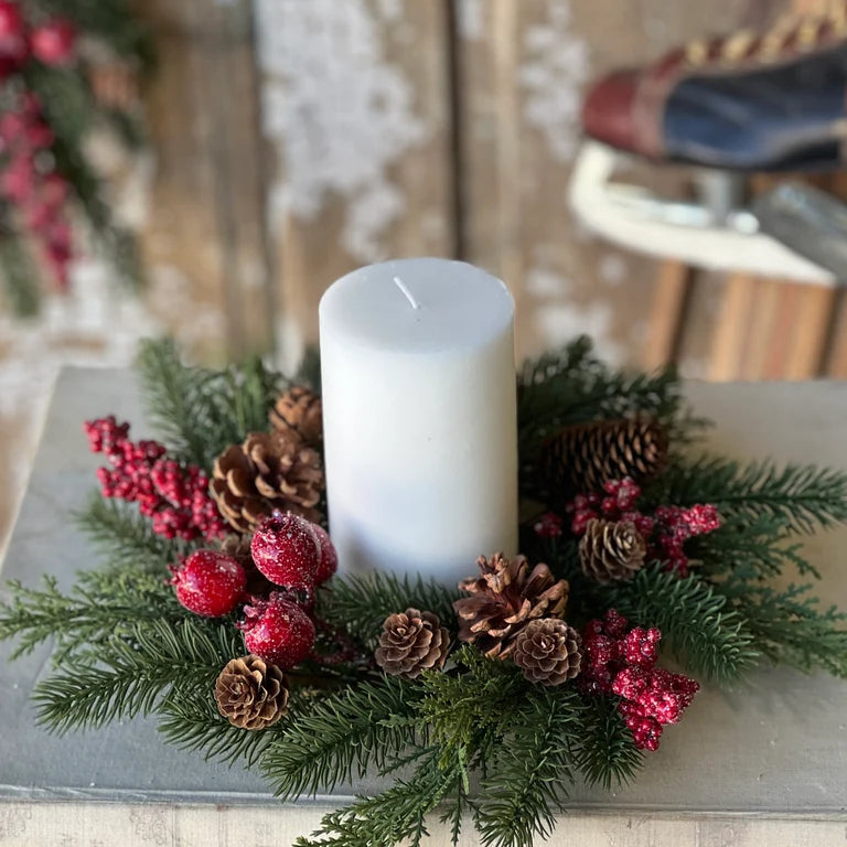 Bluster Berry Greens Candle Ring | 4.5"