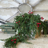 Emerald Celebration Hanging | 28"